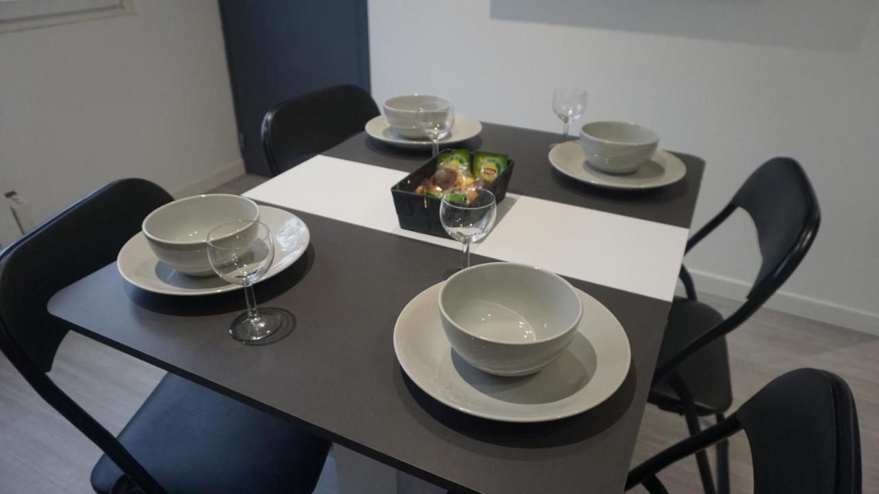 Cosy T2 Wifi Parking Proche Gare Centre Ville Сен-Кантен Экстерьер фото